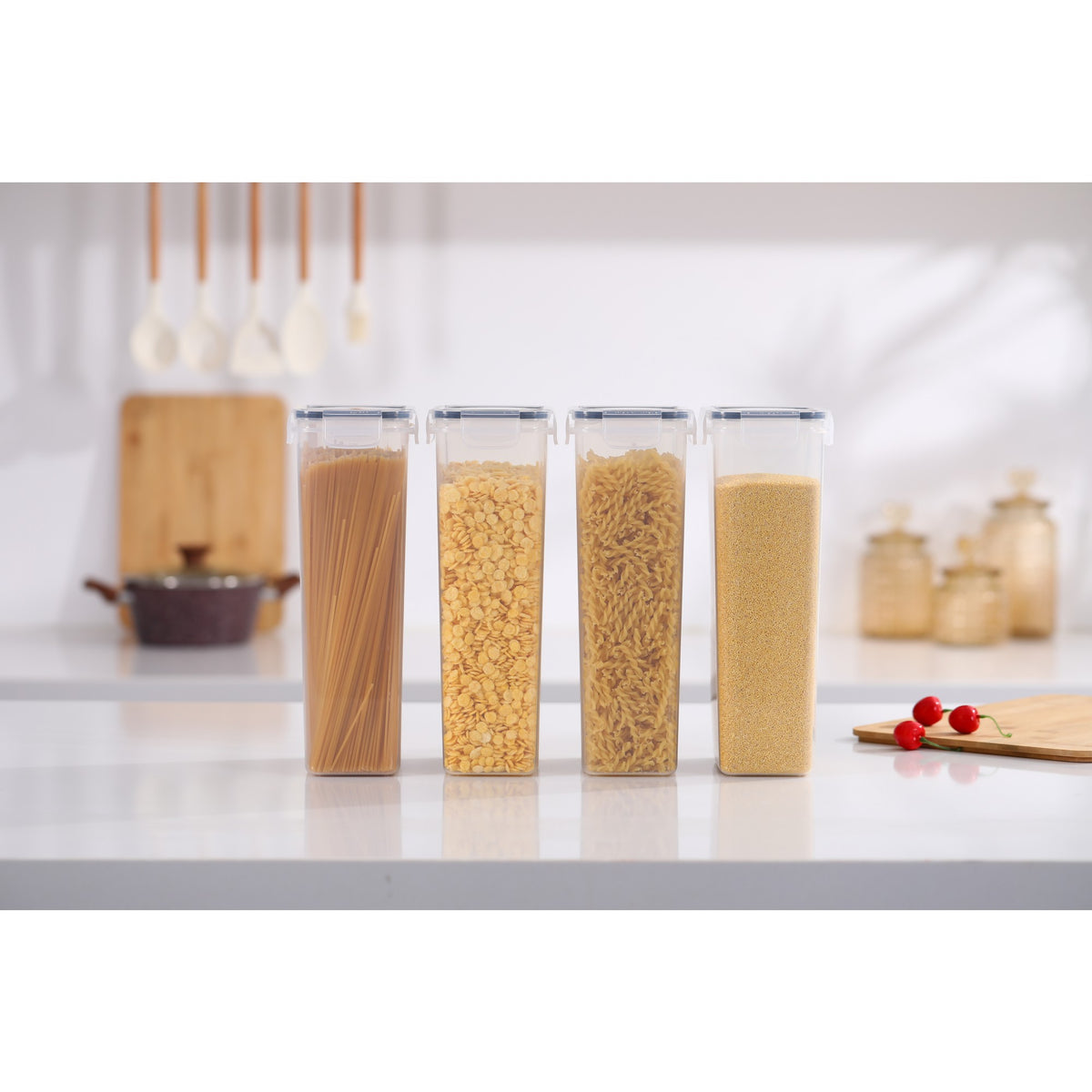 Set 4 Recipiente Depozitare Alimente, Inchidere Ermetica si Design Stivuibil, Plastic PP fara BPA, 4 x 2.8 L, Transparent cu Garnitura Neagra