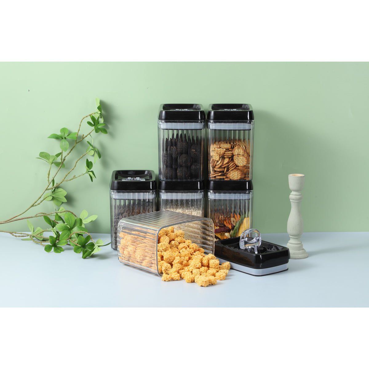 Set 3 Recipiente pentru Alimente, Inchidere Ermetica si Textura Ondulata, Plastic Transparent Stivuibil, 2 x 1.5l si 1 x 3.3l