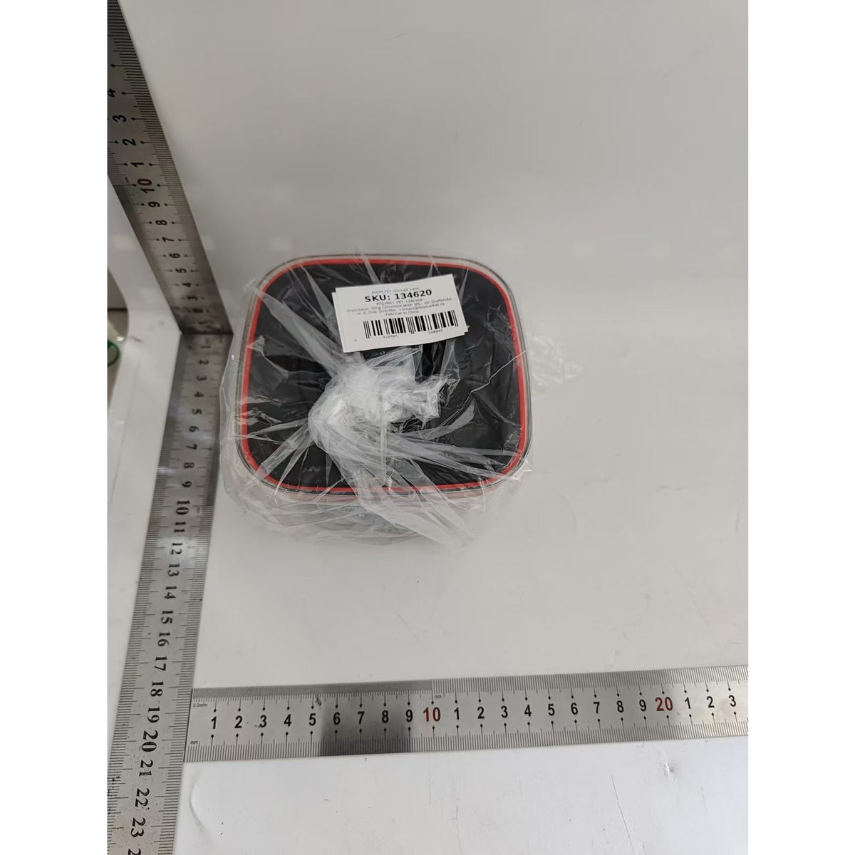 Recipient Depozitare Alimente si Cereale, Container Etans cu Sistem Flip si Garnitura Silicon, Plastic Transparent PET, 600 ml, 11.5 x 11.5 x 8 cm, Transparent cu Capac Negru