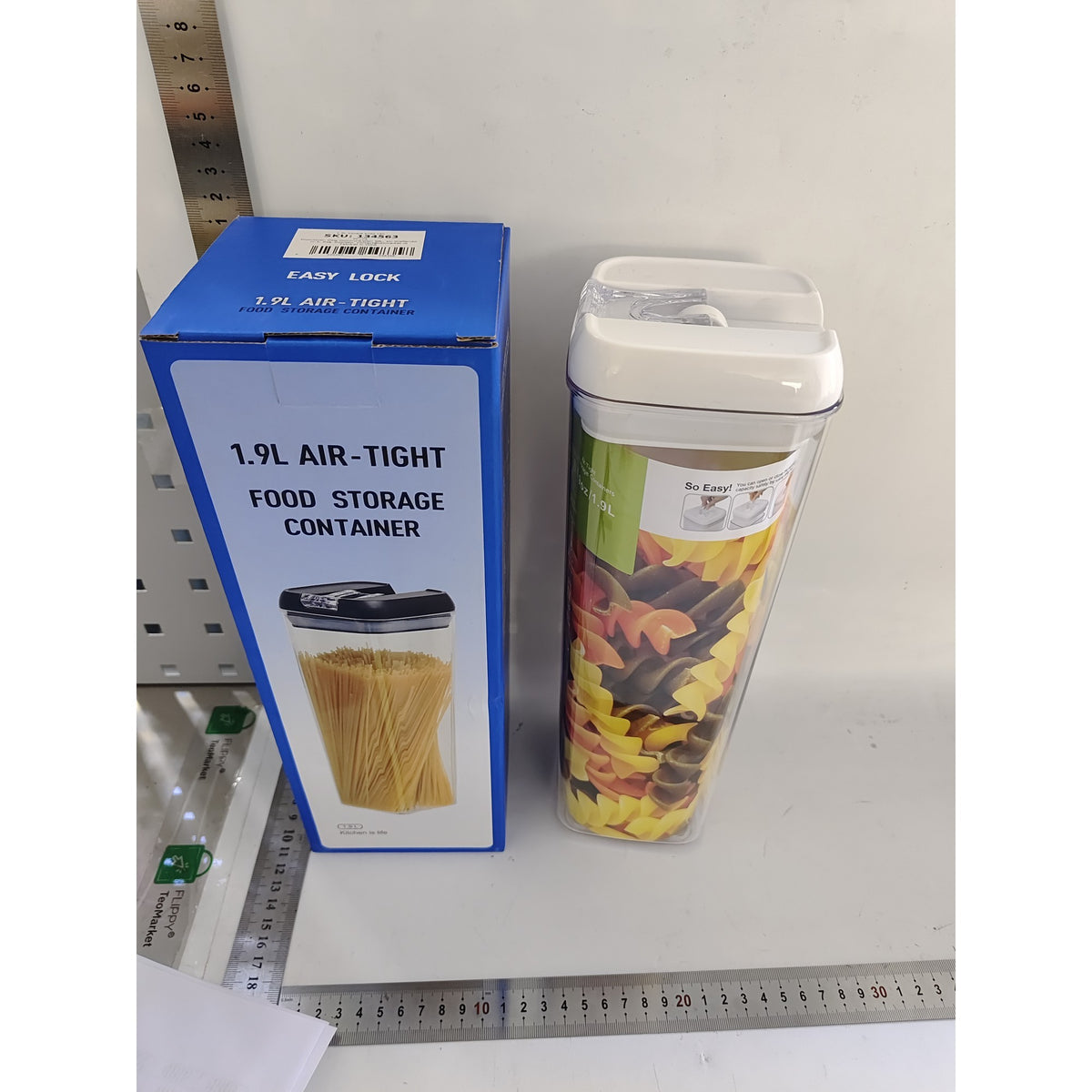 Container Depozitare Alimente, Cutie Bucatarie pentru Cereale, Inchidere Ermetica cu Capac, Plastic, 1.9 L, 30.5 x 10 x 10 cm, Alb