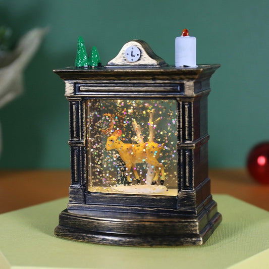 Decoratiune de Craciun Tip Semineu si Ceas, Glob de Zapada cu Figurina Cerb, Iluminare LED si Sclipici, Carcasa Vintage din Plastic, Bronz Antichizat, 11.5 x 8.5 x 6.5 cm