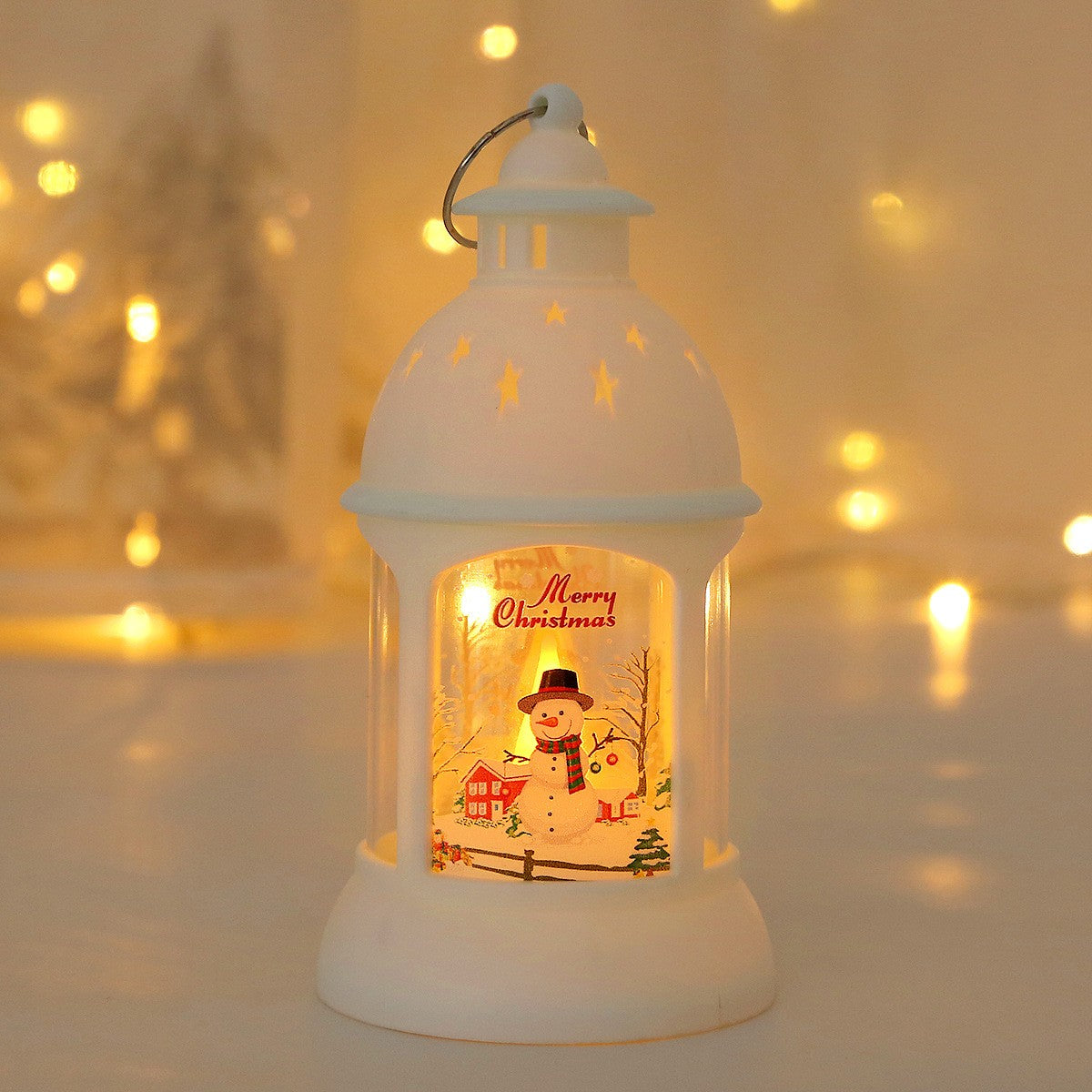 Decorațiune De Crăciun, Sfeșnic De Birou Și Lumină De Noapte Cu Om De Zăpadă, Plastic, Cu Inel De Agățat Și Baterii, 6.8 x 13.5 x 2 cm, Alb