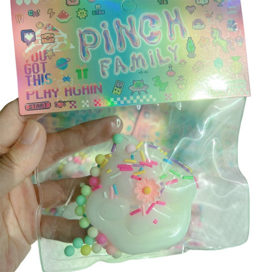 Jucarie Antistres Squishy Labuta de Pisica, Revenire Lenta pentru Relaxare, Material Squeeze Moale, Ambalaj Transparent, 6x6 cm, 45g, Alb