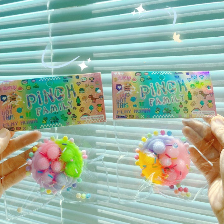 Jucarie Antistres Squishy Squeeze Pinch Family, Model Prajiturica cu Revenire Lenta, Material Moale, Multicolor, 6x6 cm, 60 g