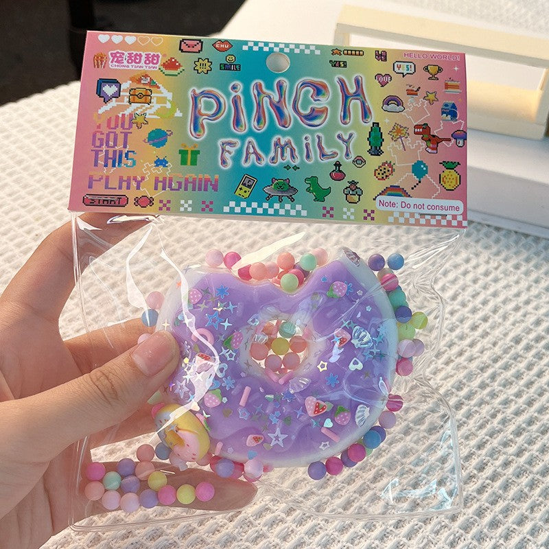 Jucarie Antistres Squishy, Model Gogoasa cu Revenire Lenta, Squeeze Pinch Family, Spuma Poliuretanica, 6x6 cm, 99g, Mov