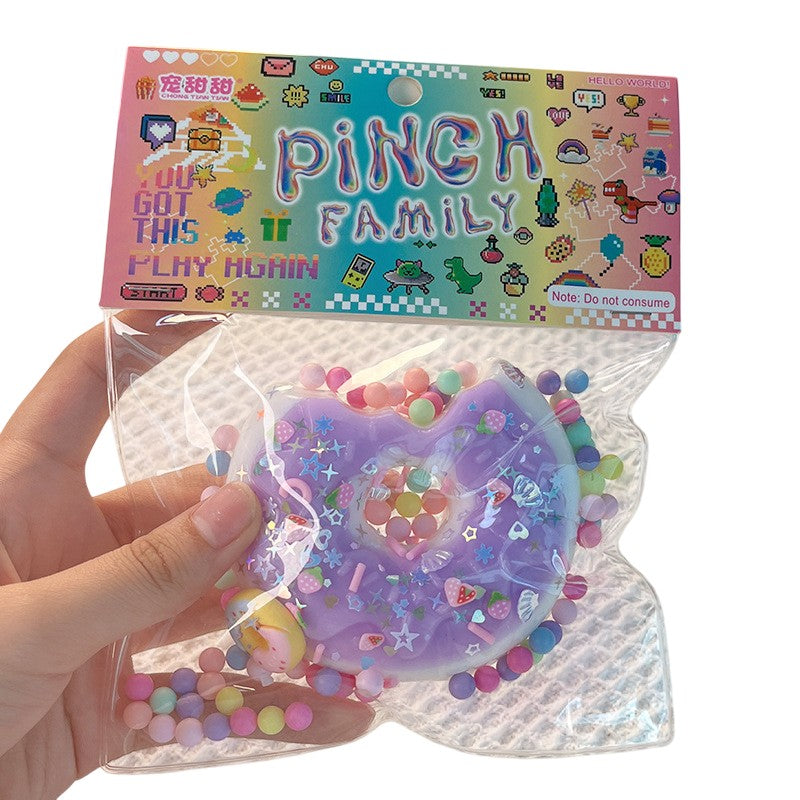 Jucarie Antistres Squishy, Model Gogoasa cu Revenire Lenta, Squeeze Pinch Family, Spuma Poliuretanica, 6x6 cm, 99g, Mov