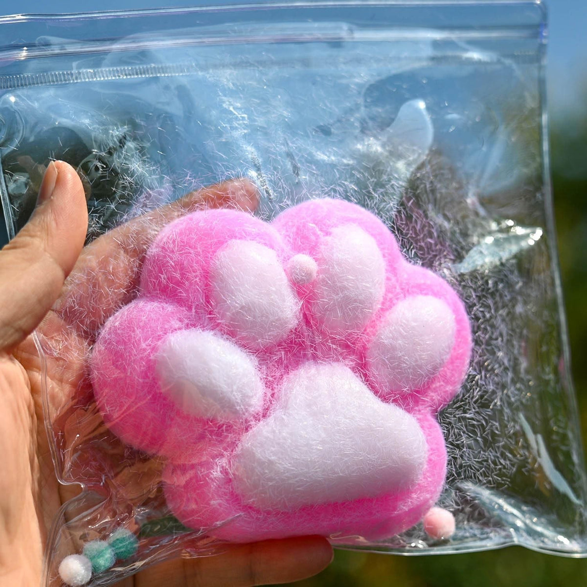 Jucarie Interactiva Squishy, Model Labuta de Pisica, Revenire Lenta Anti-Stres, Textura Moale Puf, Material TPR, 7.5 cm, Roz