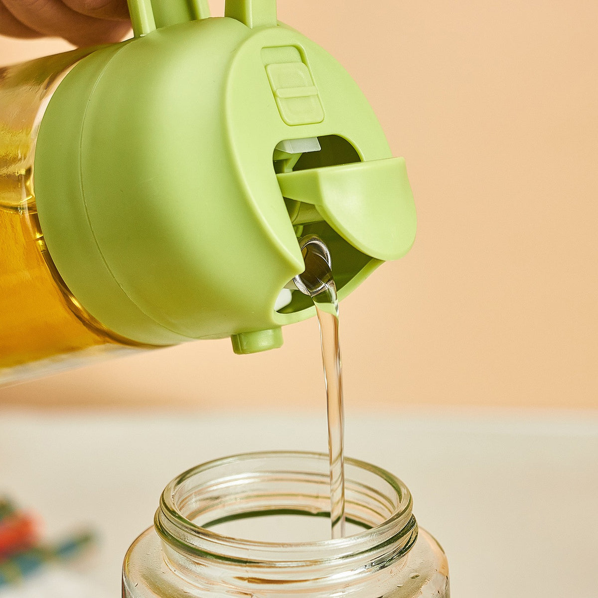 Recipient Ulei 2 In 1, Pulverizator Spray Si Turnare Controlata, Dozator Din Sticla Fara Scurgere, 470 ml, Verde
