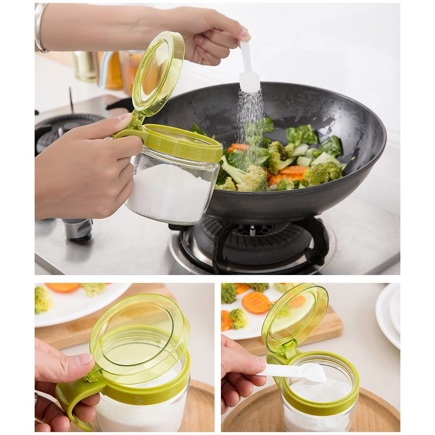 Recipient Condimente cu Linguriță și Mâner, Borcan din Sticlă pentru Sare și Piper, Capac Transparent din Polipropilenă, 180 ml, 8 x 9 cm, Verde