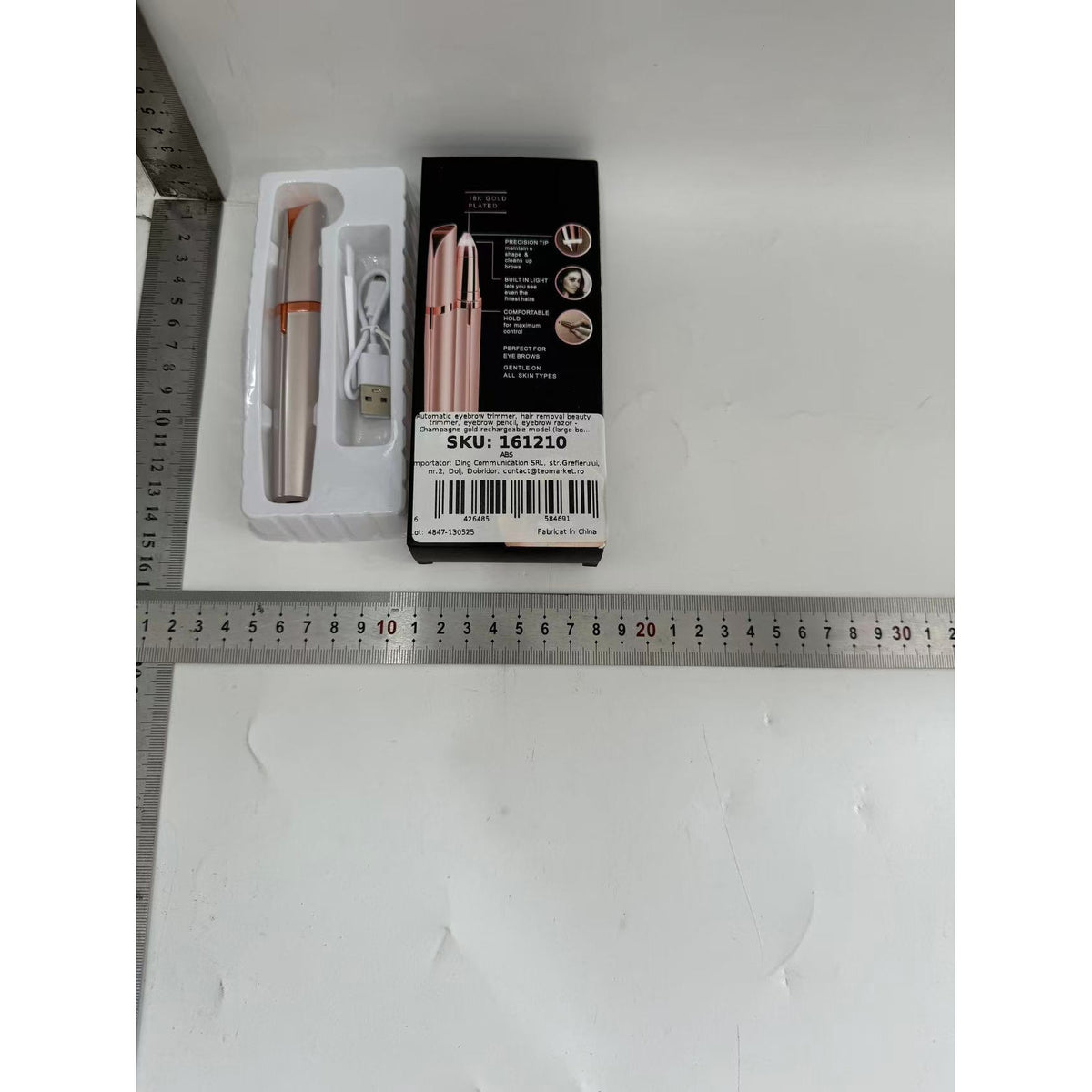 Trimmer Facial pentru Sprancene si Epilare Faciala, Reincarcabil prin USB, Lama Otel Inoxidabil si ABS, 1.5 x 13 cm, Sampanie