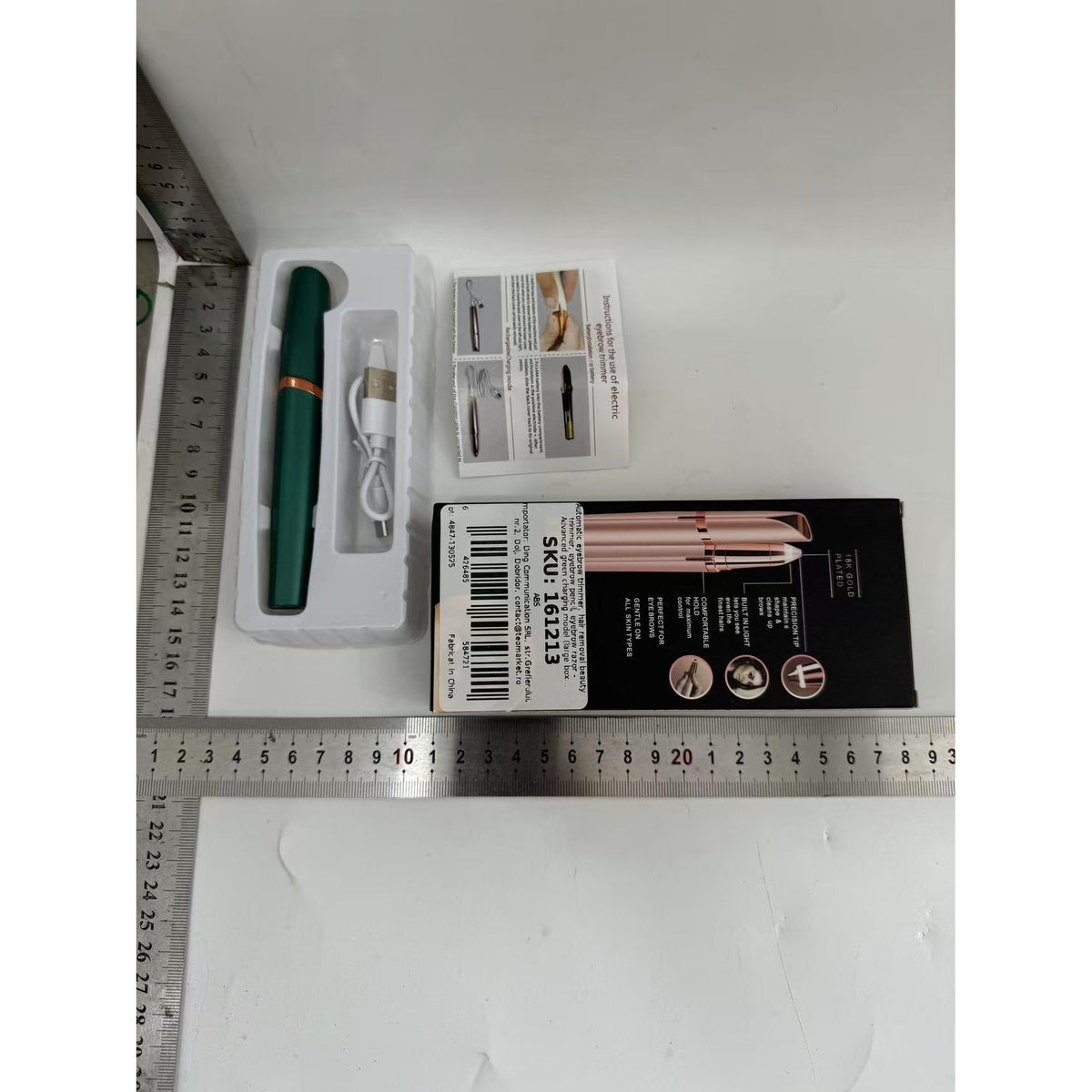 Trimmer Facial Pentru Sprancene Si Mustata, Reincarcabil USB, Fara Fir, Cap Detasabil Din Inox Si ABS, 1.5 x 13 cm, Verde