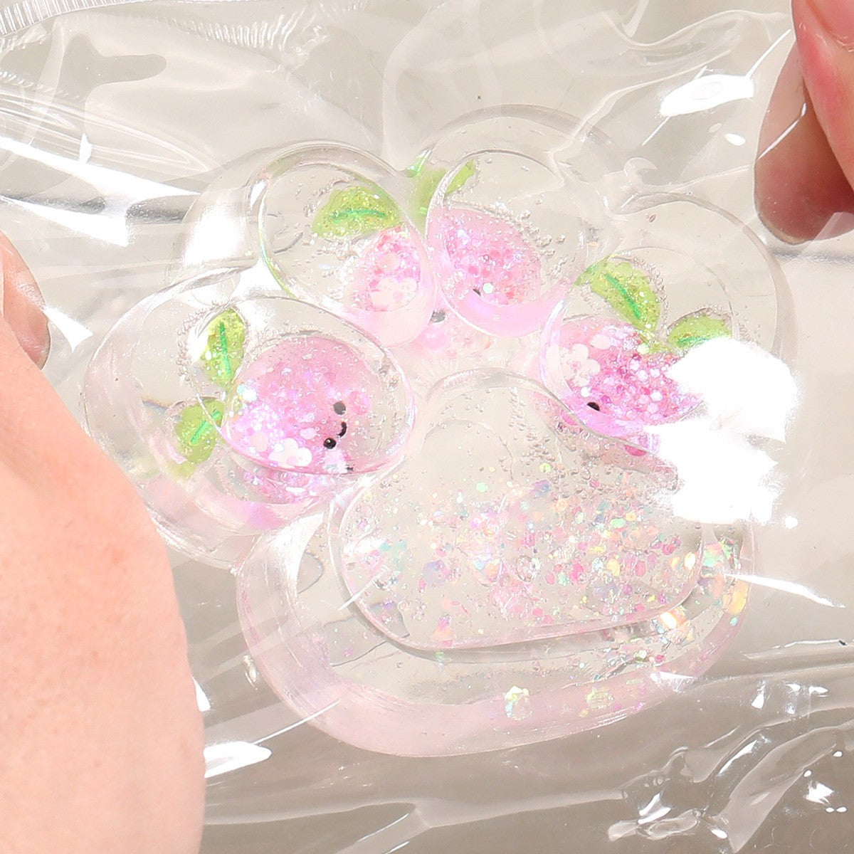 Jucarie Antistres Squishy, Labuta de Pisica Pufoasa cu Revenire Lenta, Material TPR Flexibil, Stimulare Senzoriala, 7 x 6.5 cm, Multicolor
