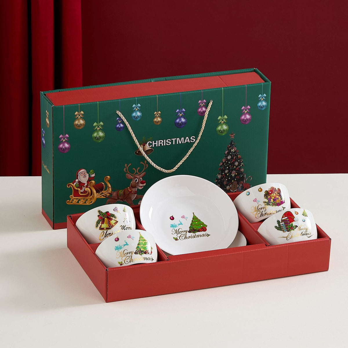 Set Vesela Festiva Craciun, Ceramica, 4 Boluri 300 ml si 2 Farfurii 18 cm, Model Mos Craciun, Cutie Cadou, Multicolor, 6 Piese