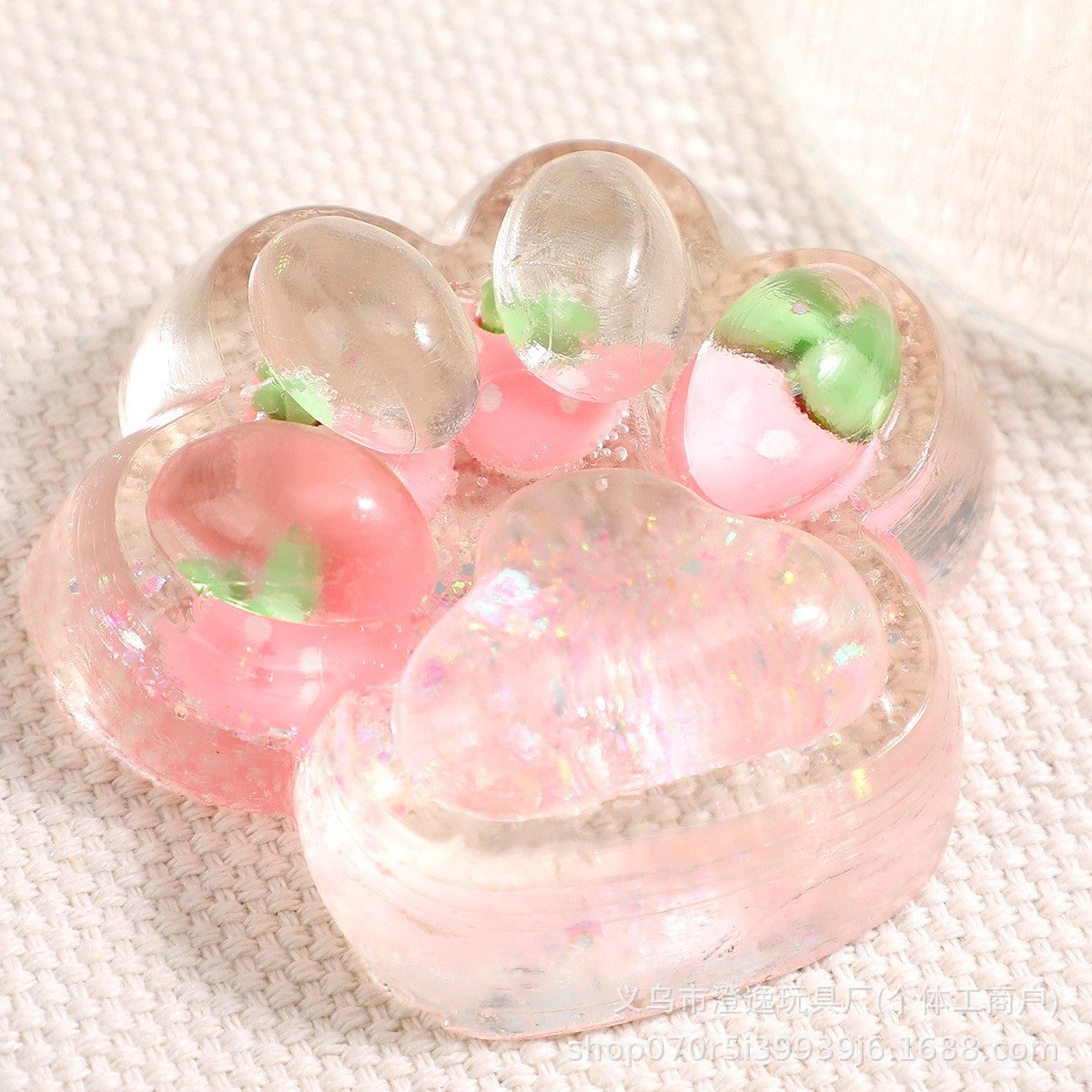 Jucarie Antistres Squishy, Labuta de Pisica Pufoasa cu Revenire Lenta, Material TPR Moale pentru Terapie Senzoriala, 7.5 x 6 cm, Multicolor