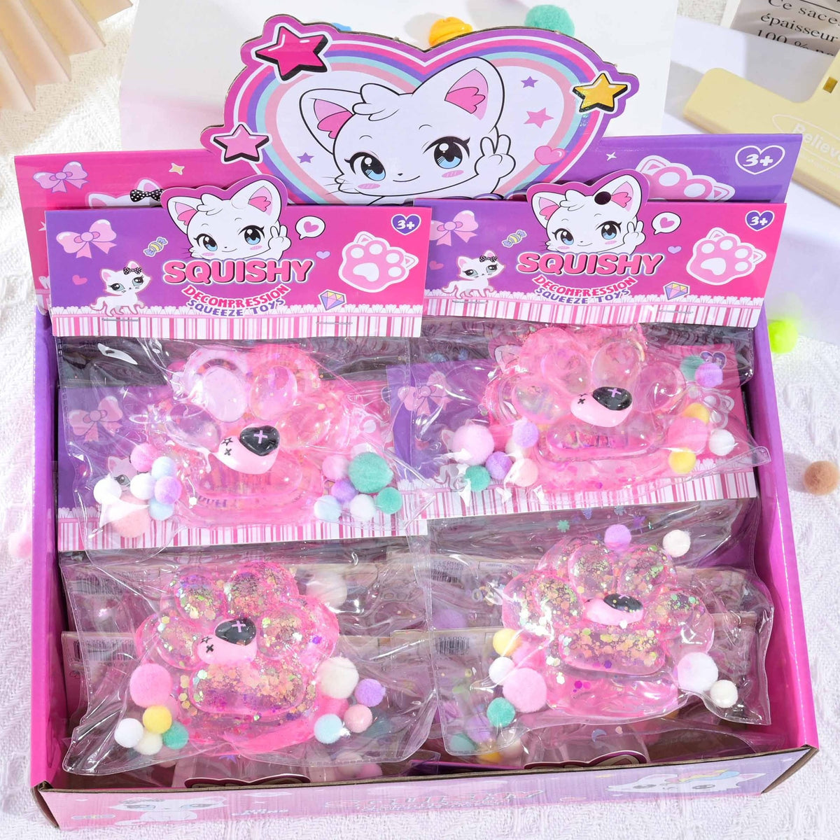 Jucarie Antistres Squishy, Labuta de Pisica Pufoasa cu Revenire Lenta, Terapie Senzoriala din Material TPR, 7.5 cm, Multicolor