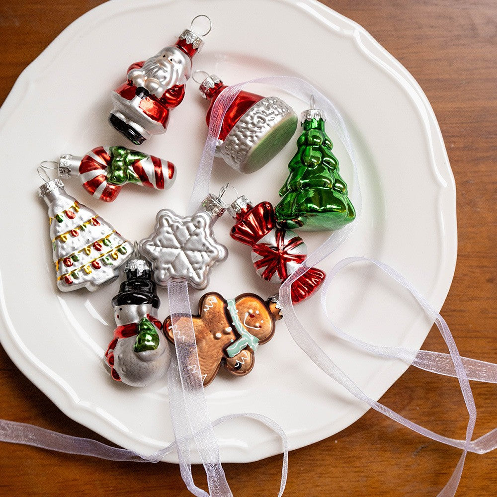 Set 9 Decoratiuni de Craciun pentru Brad, Pandantive Figurine Festive, Sticla, Multicolor, 5 cm
