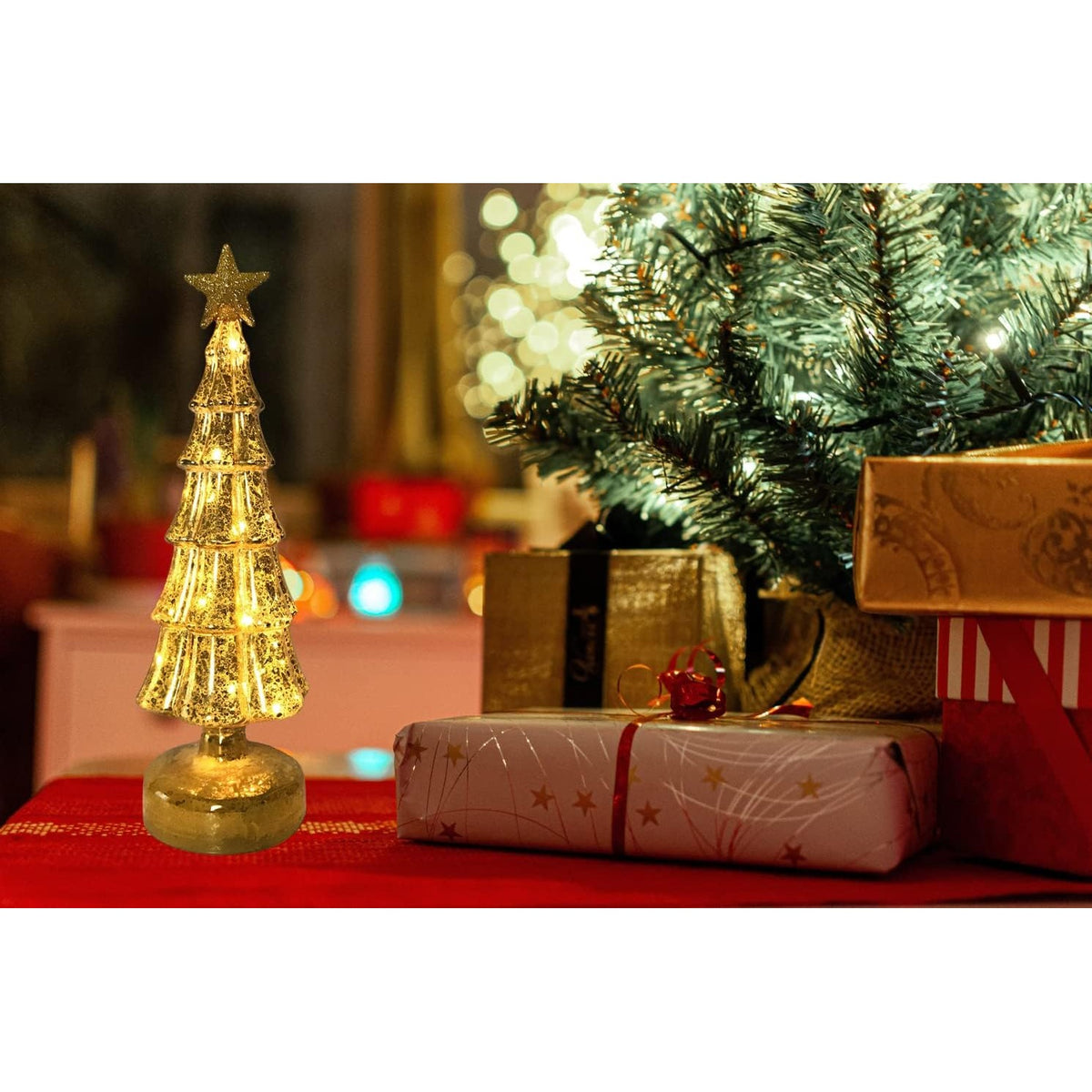 Brad de Craciun Decorativ cu Lumini LED, Ornament Luminos din Sticla cu Stea, Alimentare 3 Baterii AA, Auriu, 31.5 x 9 cm