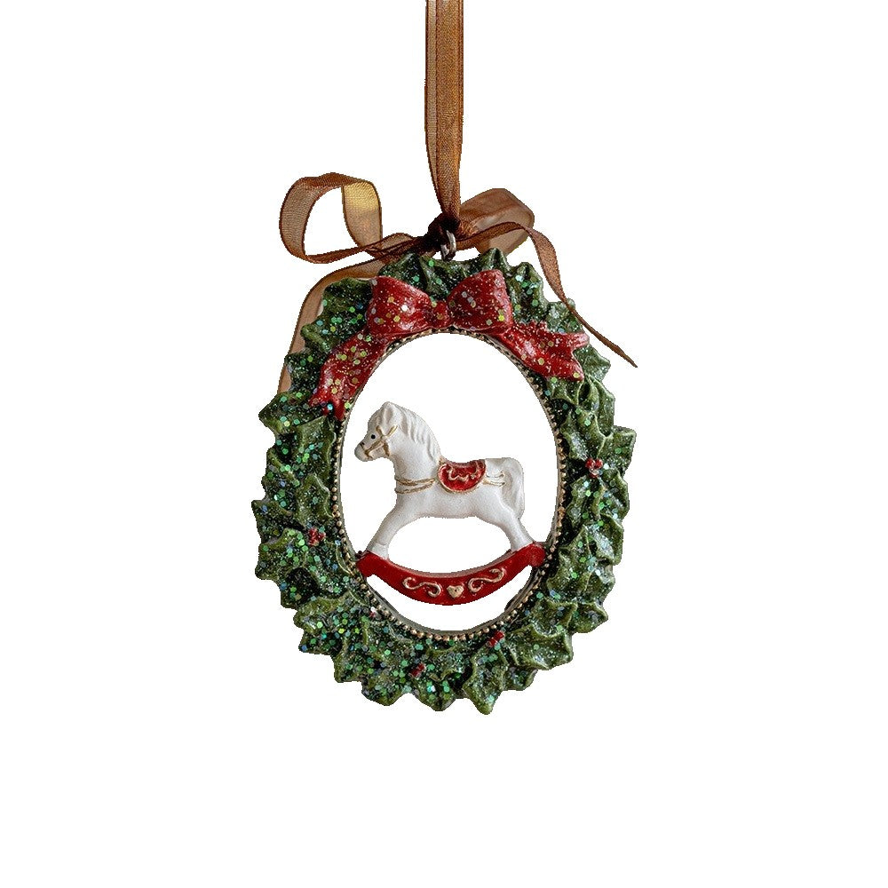 Decoratiune de Craciun pentru Brad, Model Ghirlanda cu Calut, Rasina Durabila, Multicolor, 8.5 x 6.5 cm