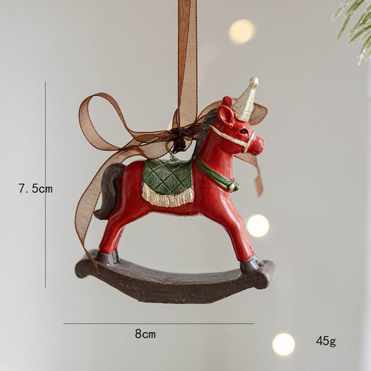 Decorațiune de Crăciun pentru Brad, Figurină Model Căluț, Ornament Festiv din Rășină, Multicolor, 7.5 x 8 cm