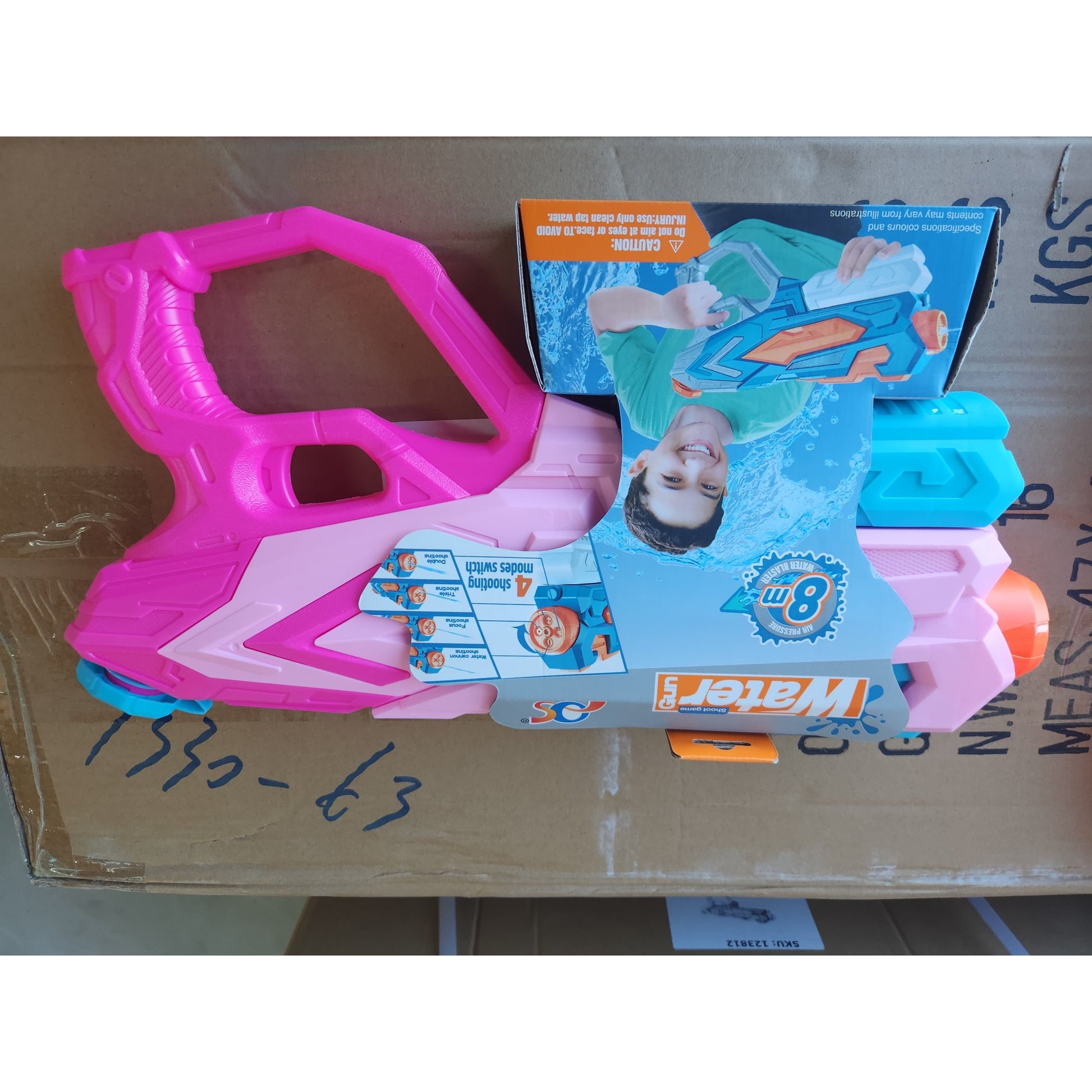 Pistol cu Apa pentru Copii, Rezervor Mare 900 ml, 4 Duze Comutabile, Raza 8 m, Plastic Rezistent, Roz, Varsta 6 Ani+