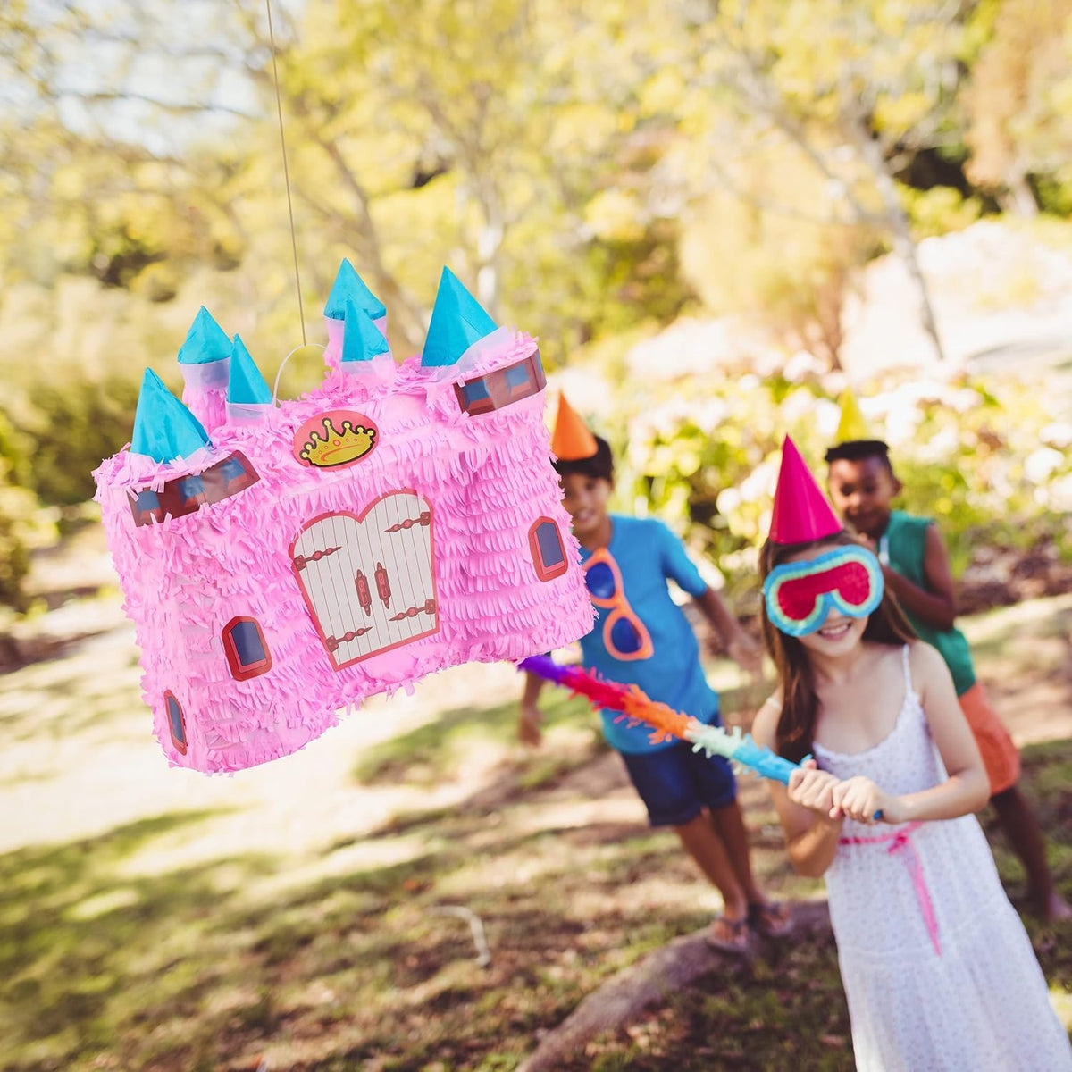 Pinata Castel Printesa pentru Petrecere Copii, Model Castel de Basm cu Hartie Creponata, Carton, 40 x 37 x 15 cm, Roz deschis/Turcoaz