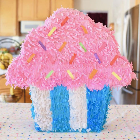 Pinata Briosa Cupcake pentru Petreceri Aniversare, Decor Sprinkles Colorate, Carton si Hartie Creponata, 45 x 35 x 10 cm, Roz/Multicolor