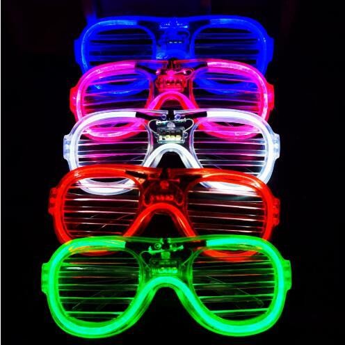 Ochelari de Petrecere cu LED, Model Grilaj Jaluzele, 3 Moduri de Iluminat, Plastic Rezistent, 3 Baterii AG3 Incluse, Marime Universala, Multicolor