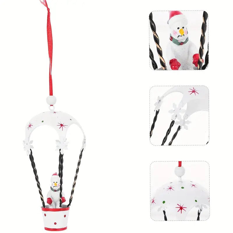 Ornament Brad Craciun, Figurina Om de Zapada in Balon cu Aer Cald, Decoratiune Suspendata, Metal Rezistent, Alb, 11 x 5.5 x 5.5 cm