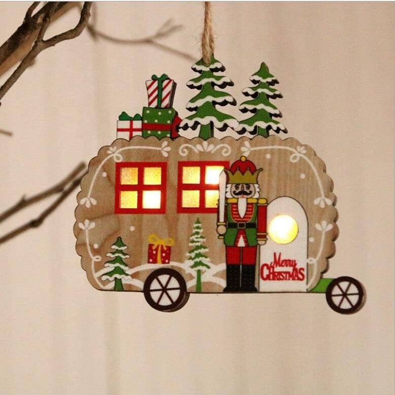 Ornament de Brad cu Lumini LED, Figurina Spărgătorul de Nuci, Lemn Natural Decupat Laser, Pandantiv Luminos Crăciun, Multicolor, 11 x 11 cm