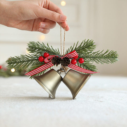 Decoratiune de Craciun pentru Brad, Model 2 Clopotei Metalici cu Crenguta Artificiala si Conuri, Metal si Textil, 23 x 12 cm, Albastru Fier si Auriu