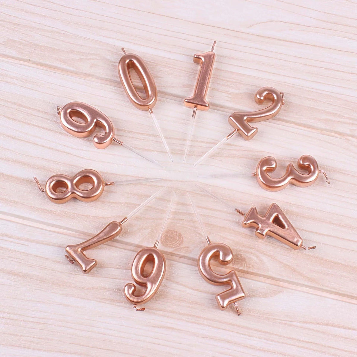 Lumanare de Tort, Model Cifra 2, Finisaj Lucios, Parafina, 4.5 x 2.5 cm, Rose Gold