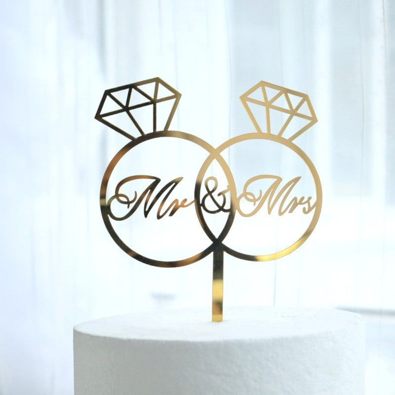Topper Tort Nunta, Decoratiune Mr&Mrs cu Inele Interconectate, Material Rezistent, 10 cm, Auriu