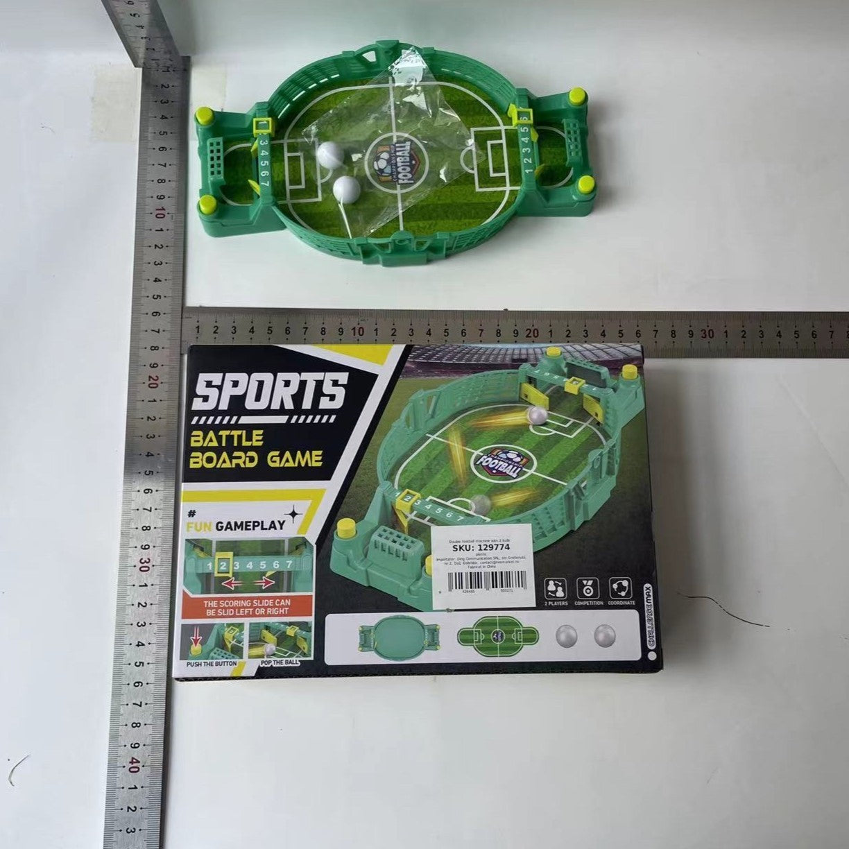 Joc Fotbal De Masa Interactiv Pentru Copii, Mini Masa De Fotbal Cu Tabela Scor Si 2 Mingi Incluse, Dezvoltare Abilitati Motrice, Plastic, 22.8x12x4 cm, Verde