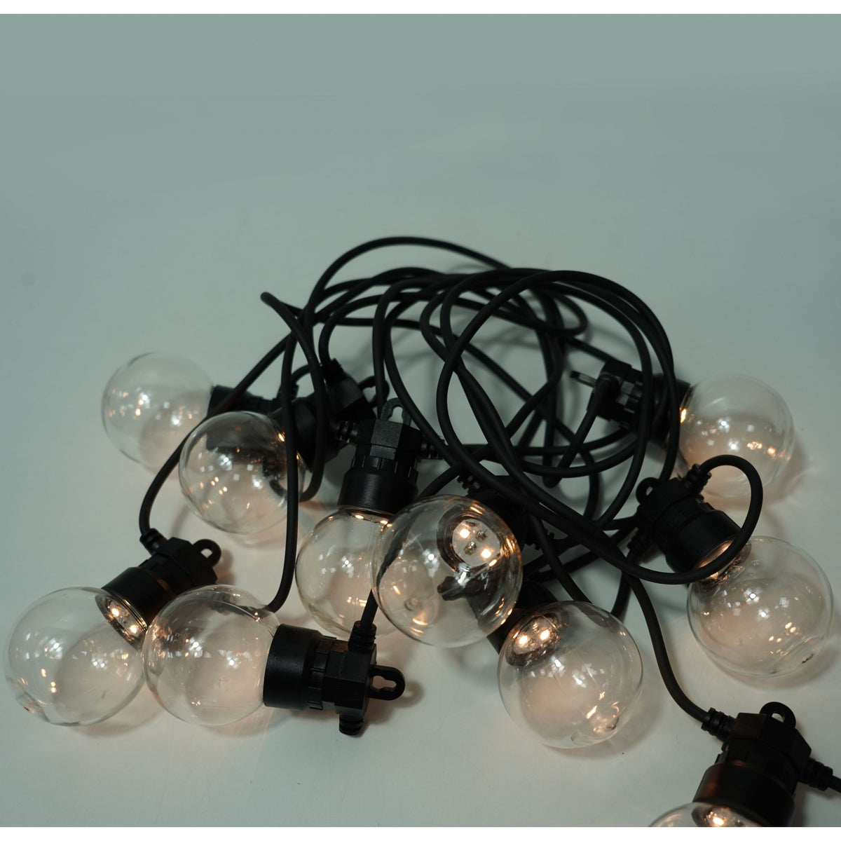 Instalatie Craciun Solara Liniara, Ghirlanda Luminoasa cu 10 Bulbi LED Vintage, Invelis Anti-Inghet, Interior si Exterior, 5 M, Alb Cald