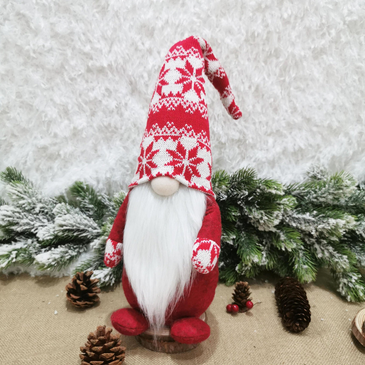 Figurina Decorativa Craciun, Spiridus Omul Padurii cu Barba Lunga, Ornament Stil Nordic, Poliester, Inaltime 47 cm, Rosu/Alb