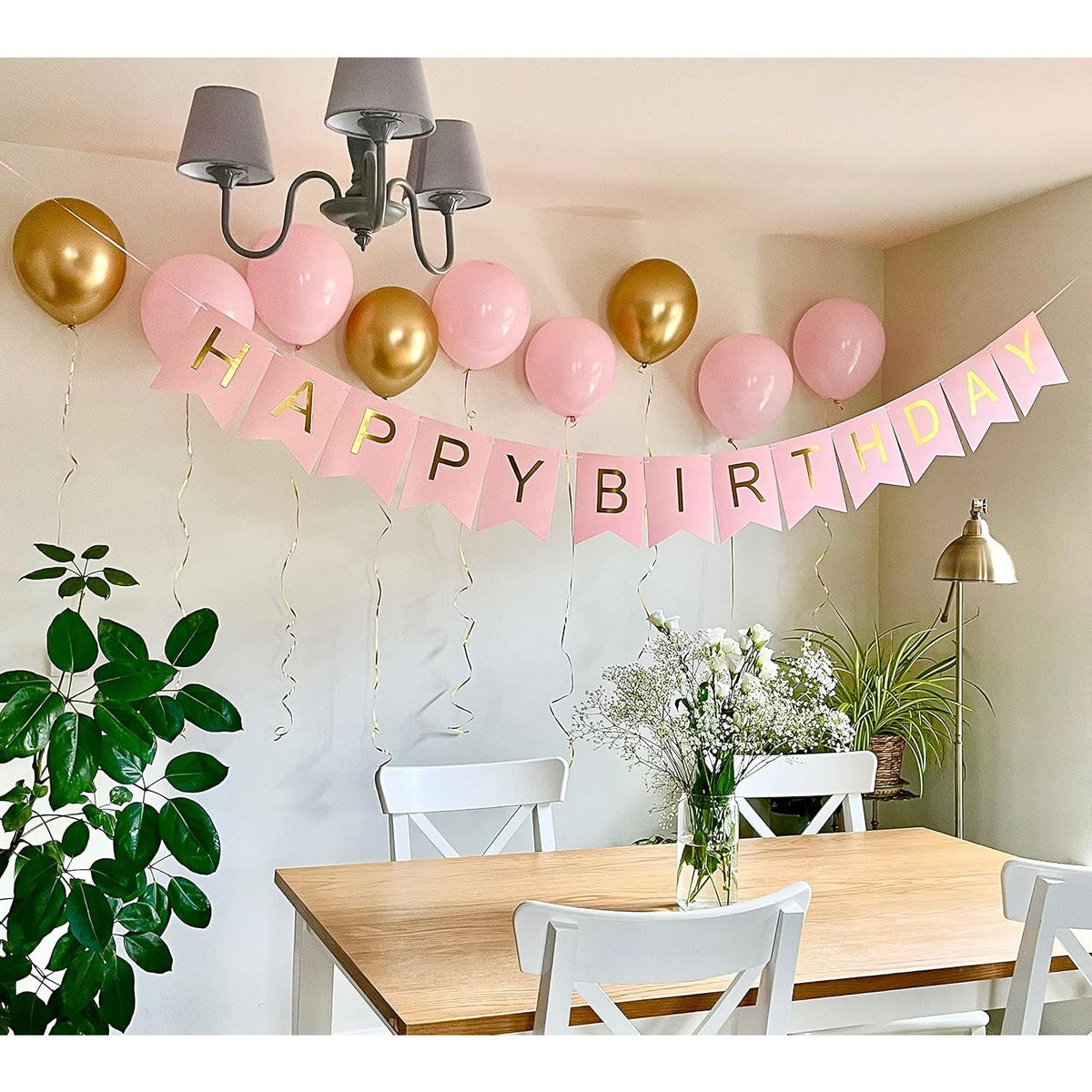 Banner Happy Birthday Pentru Aniversare, Decoratiune Petrecere Cu Stegulete Si Rola De Ata, Material Rezistent, 100x200 cm, Roz