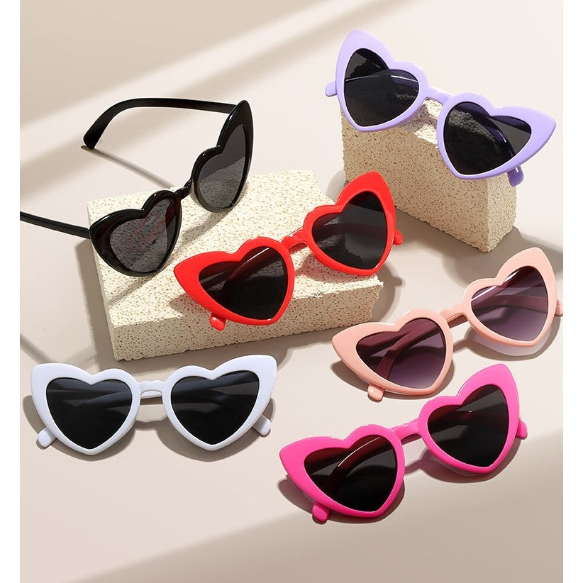 Ochelari de Soare in Forma de Inima, Accesorii Petrecerea Burlacitelor si Nunta, Protectie UV, Rama Plastic, 14.7x4.9x14.2 cm, Alb