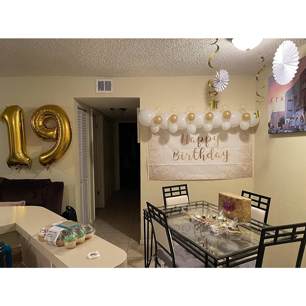 Balon Aniversar Cifra 9, Figurina din Folie Metalizata, Umflare cu Aer sau Heliu, Include Pai de Umflare, 80 cm, Auriu