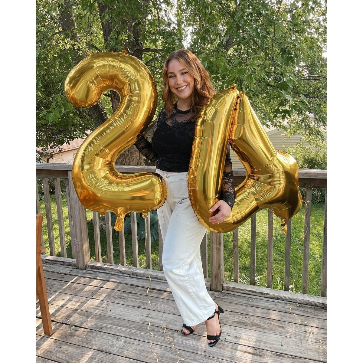 Balon Aniversar Cifra 4, Figurina din Folie Metalizata, Umflare cu Aer sau Heliu, Inclus Pai pentru Umflare, 80 cm, Auriu