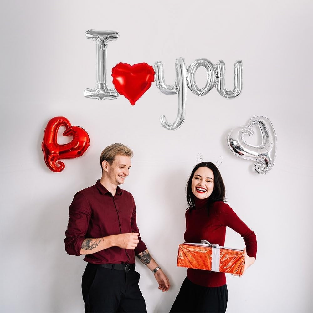 Balon Din Folie Metalizata, Model I Love You Cu Litere Si Inima, Decoratiune Ziua Indragostitilor, Umflare Aer Sau Heliu, Include Pai, 54x97 cm, Argintiu/Rosu