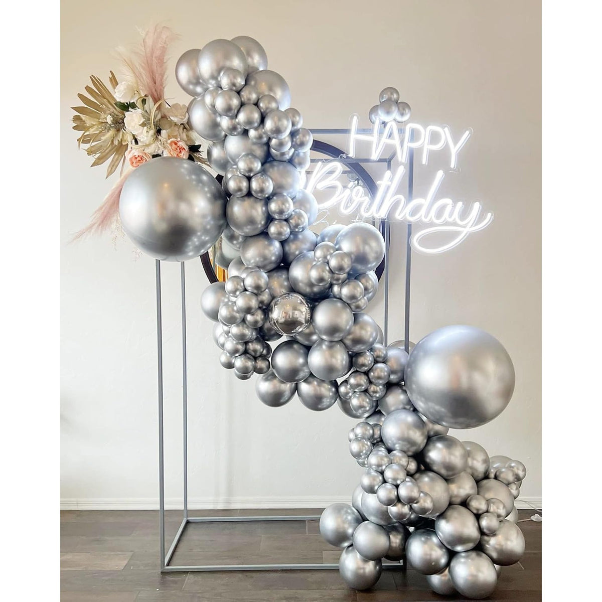 Set 10 Baloane din Latex Metalizate, Model Party pentru Petreceri, Compatibile Aer si Heliu, Biodegradabile, Alb si Argintiu, 23 cm, 2.2 g