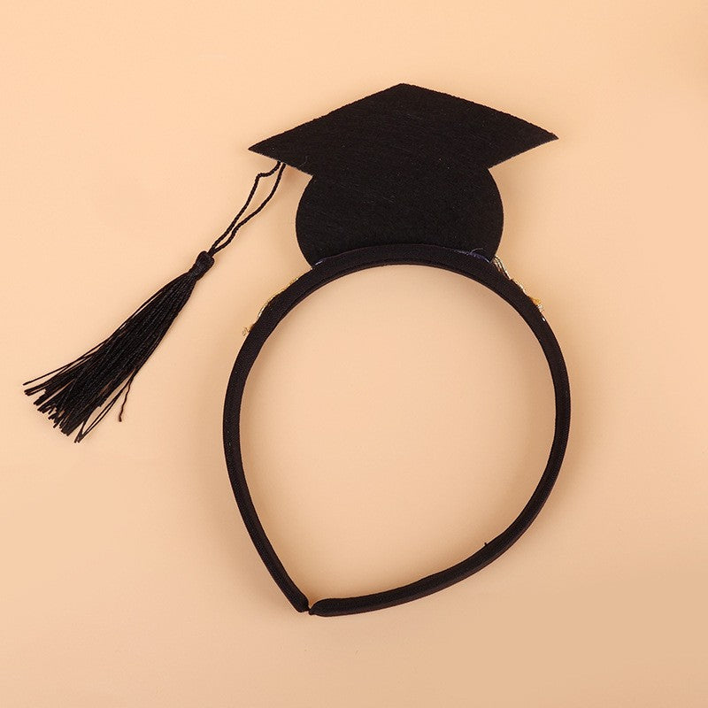 Set Absolvire cu Panglică și Coroniță, Model I Graduated, Accesorii Ceremonie, Material Textil, Negru, 2 Piese