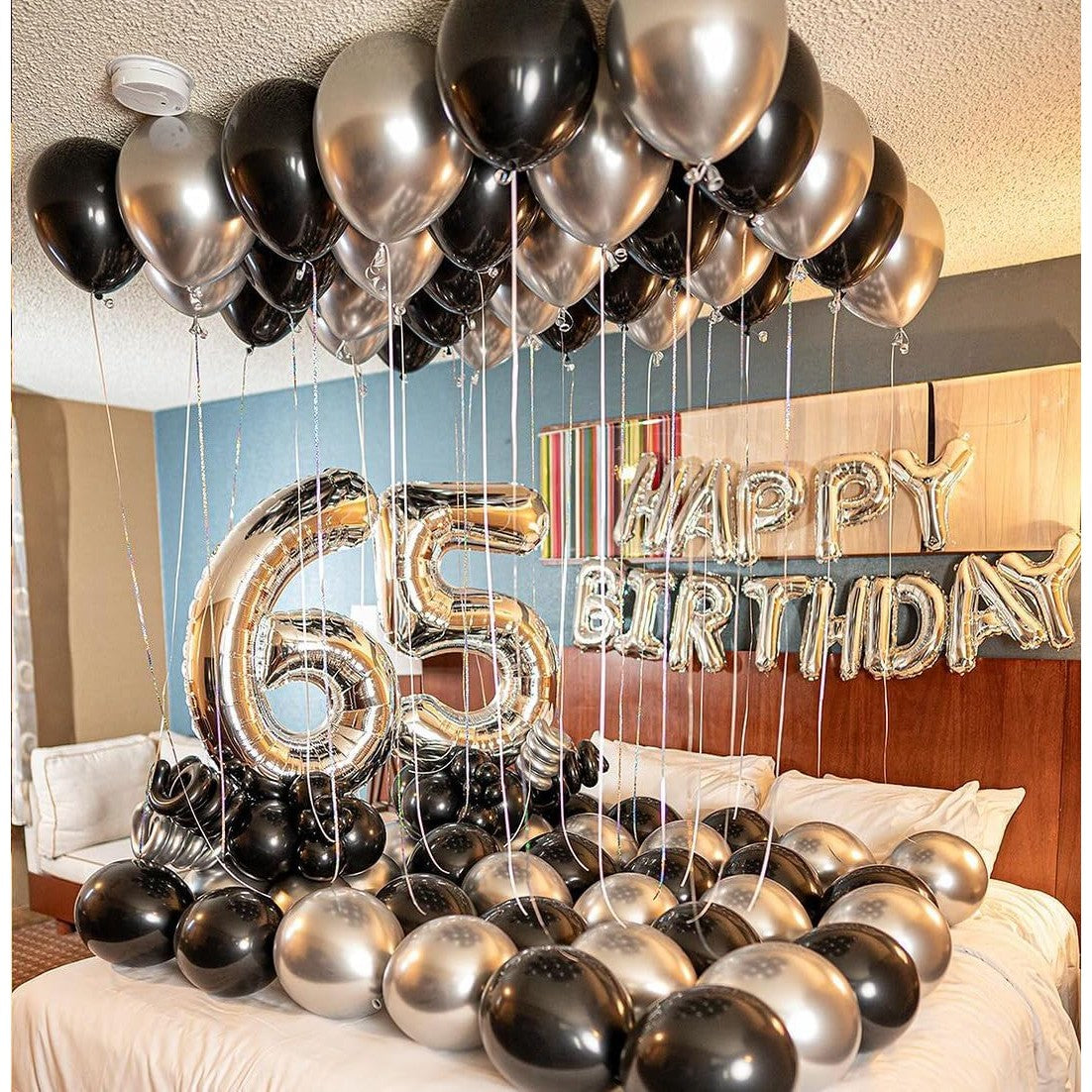 Set 10 Baloane din Latex Chrome, Model Party pentru Petreceri, Compatibile Aer sau Heliu, 23 cm, Negru și Argintiu, 2.2 g