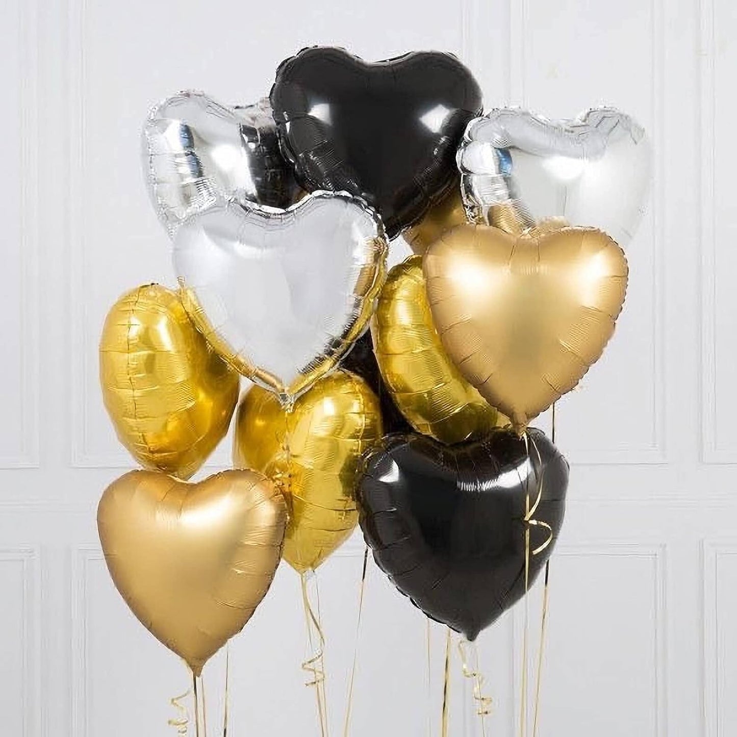 Balon din Folie Metalizata, Figurina Inima pentru Petrecere, Model Clasic cu Pai Inclus, Compatibil Aer sau Heliu, Negru, 40 cm