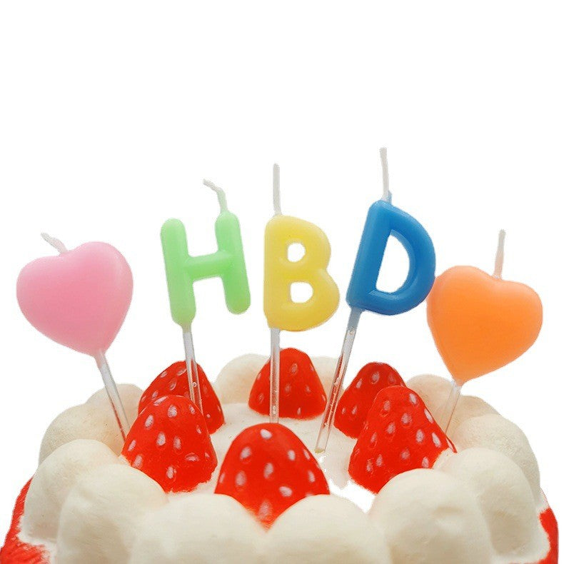 Set Lumânări de Tort, Model Inimi Inscripționate HBD Happy Birthday, Parafină, Multicolor, 1.8 x 2.7 cm, 5 Bucăți