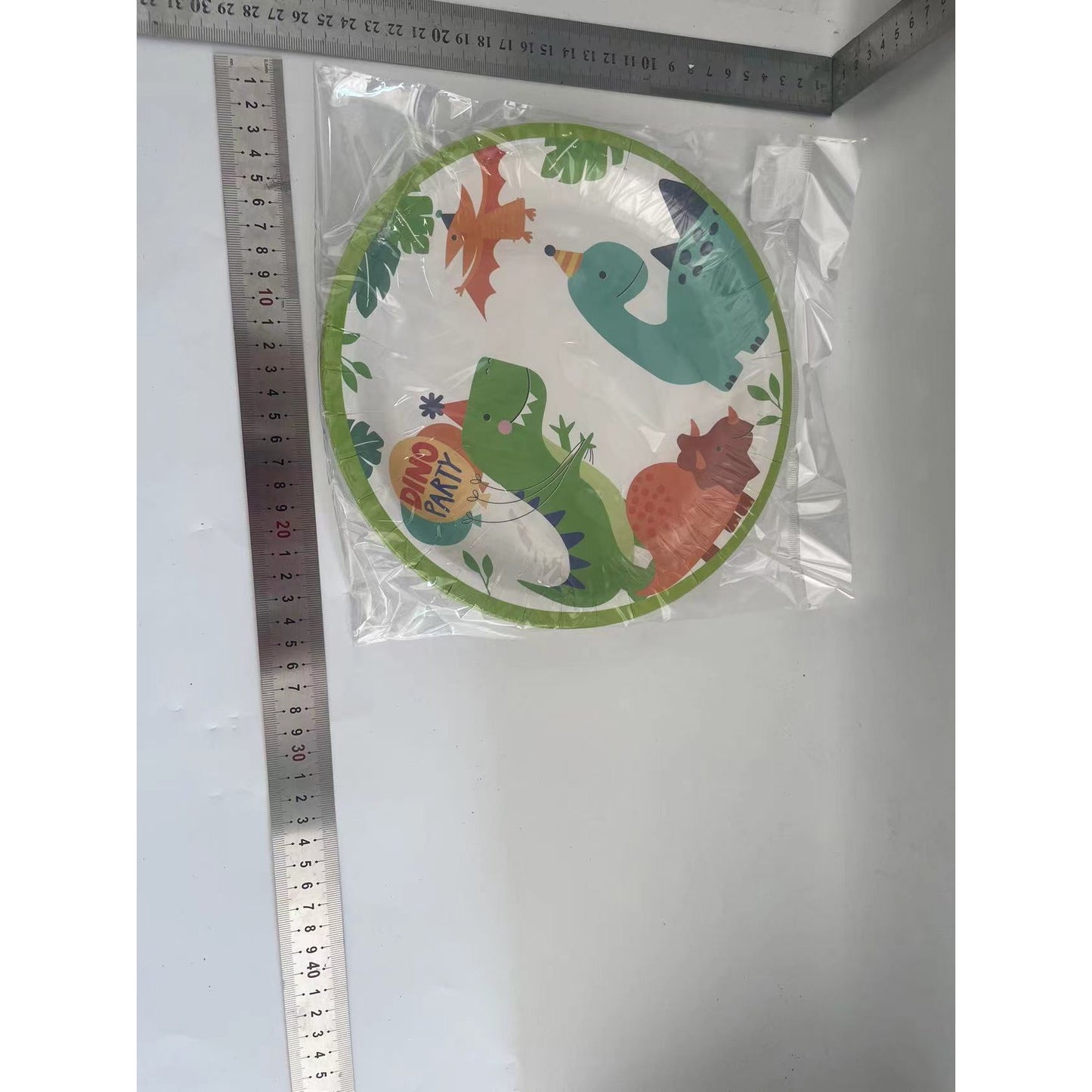 Set 10 Farfurii Carton Happy Birthday, Farfurii Decorative Petrecere Copii, Tematica Dino Party, Model Dinozauri Multicolor, 23 cm