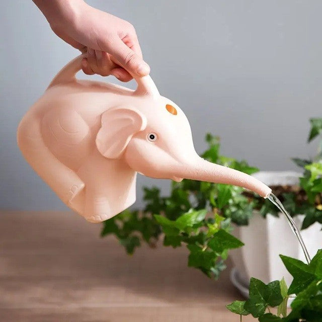 Stropitoare pentru Copii, Model Elefant cu Maner Ergonomic, Plastic Rezistent, 1500 mL, 19.5x17x11.8 cm, Roz