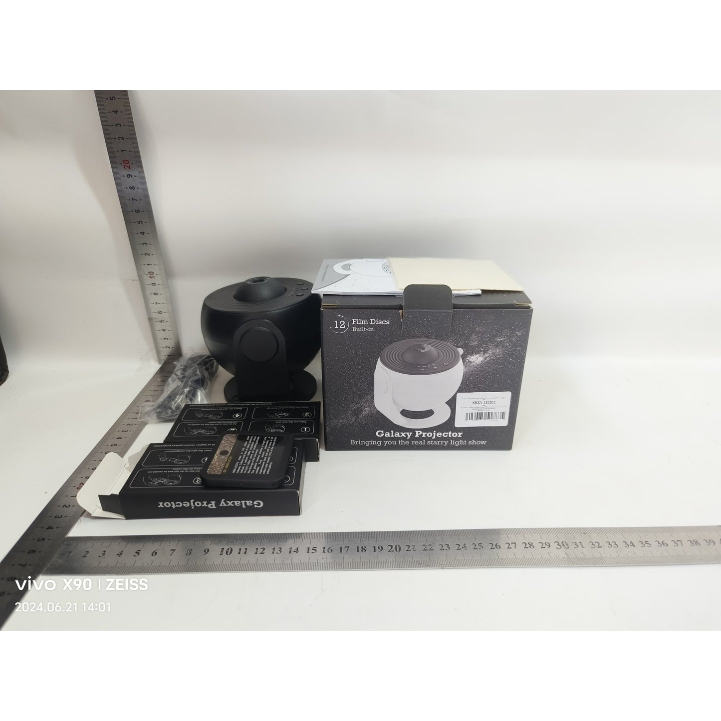 Lampa Proiector Galaxie HD, Proiector Cer Instelat cu Rotire 360 Grade, 20 de Imagini, Incarcare USB, Putere 10 W, ABS, 15x15 cm, Negru