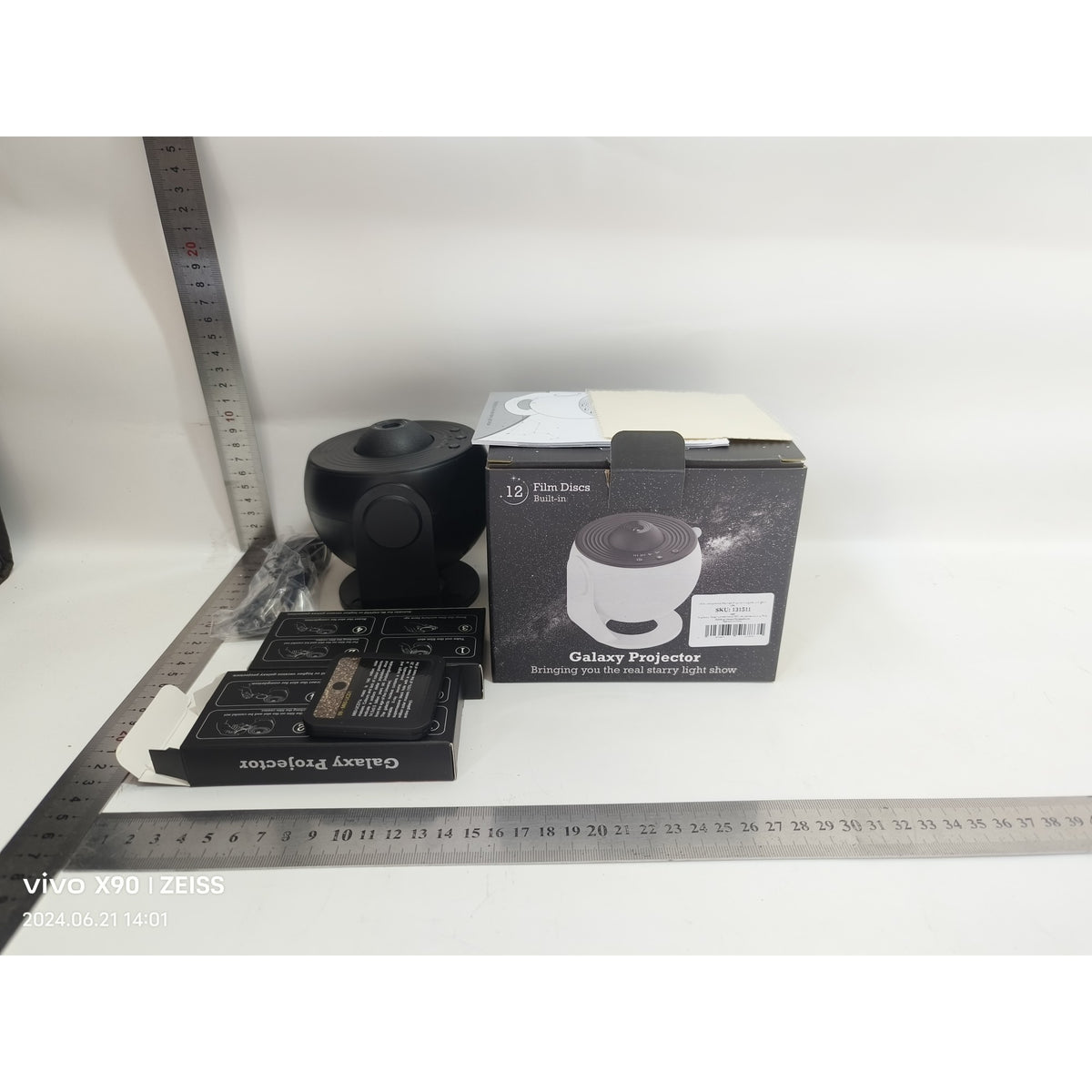 Lampa Proiector Galaxie HD, Proiector Cer Instelat cu Rotire 360 Grade, 20 de Imagini, Incarcare USB, Putere 10 W, ABS, 15x15 cm, Negru