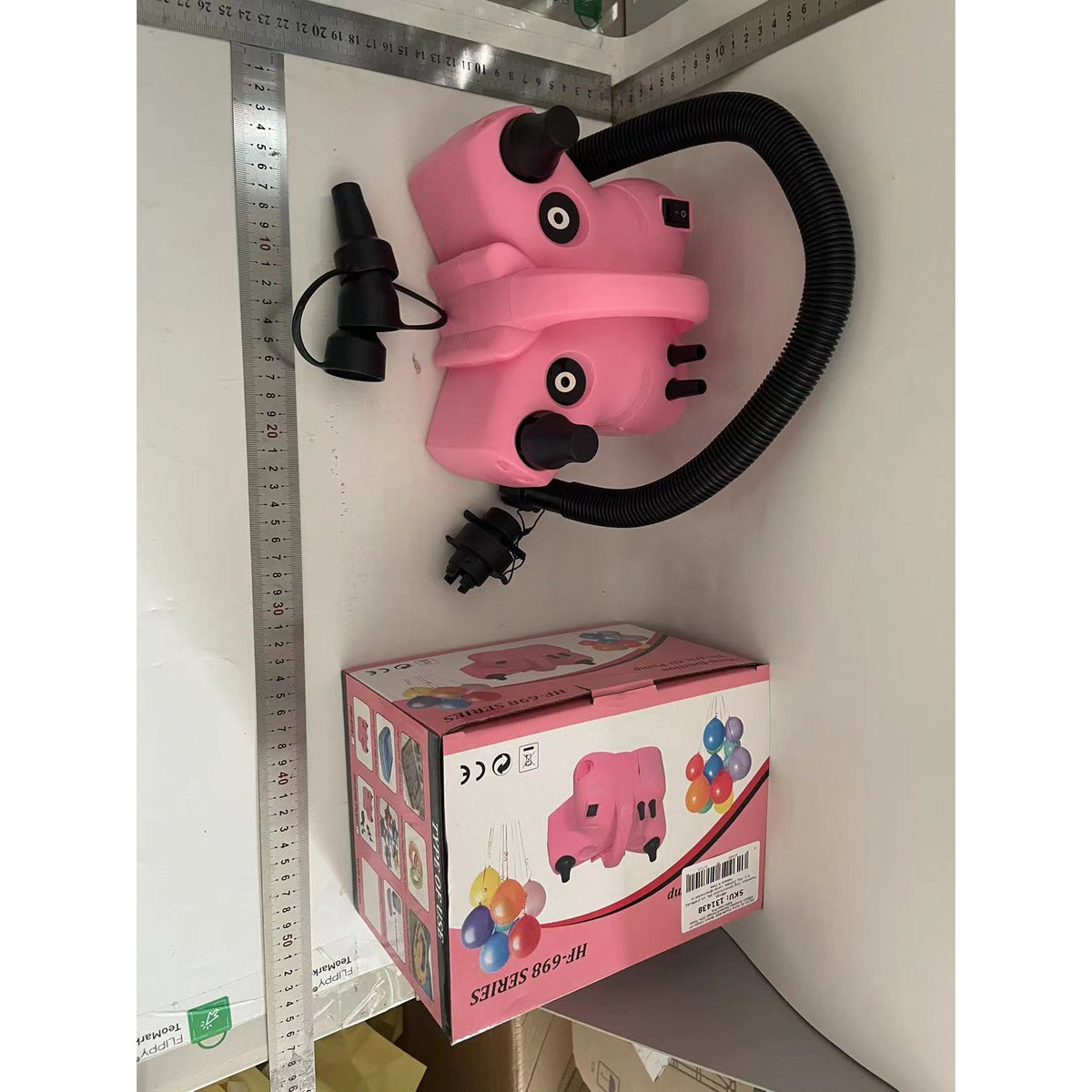 Pompa Electrica de Umflat Baloane, Doua Iesiri de Aer, Putere 600W, Accesorii Petrecere Incluse, Alimentare 220V, Roz